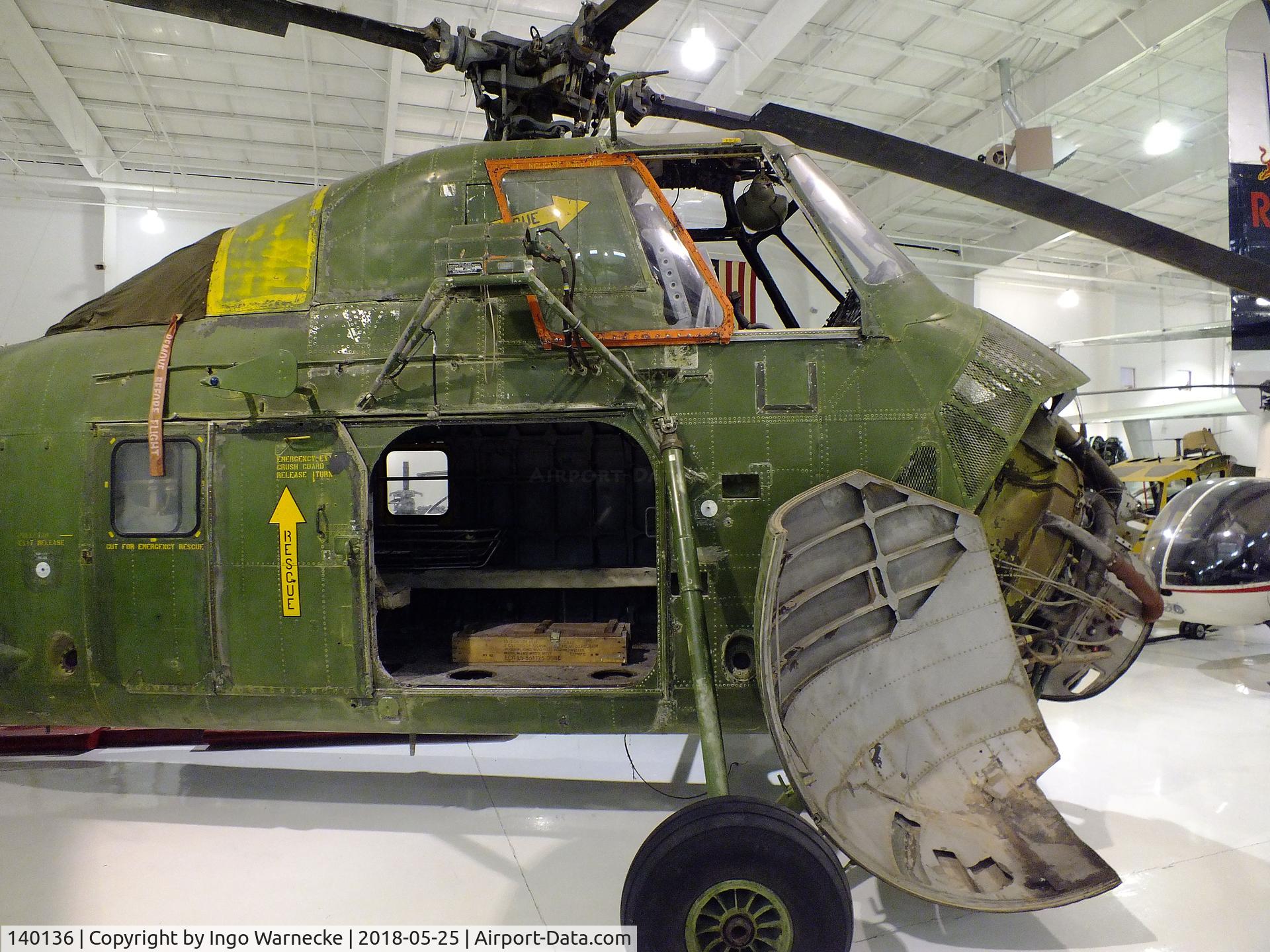 140136, Sikorsky UH-34G Seabat (S-58A) C/N 58-0190, Sikorsky UH-34G Seabat at the Tennessee Museum of Aviation, Sevierville TN