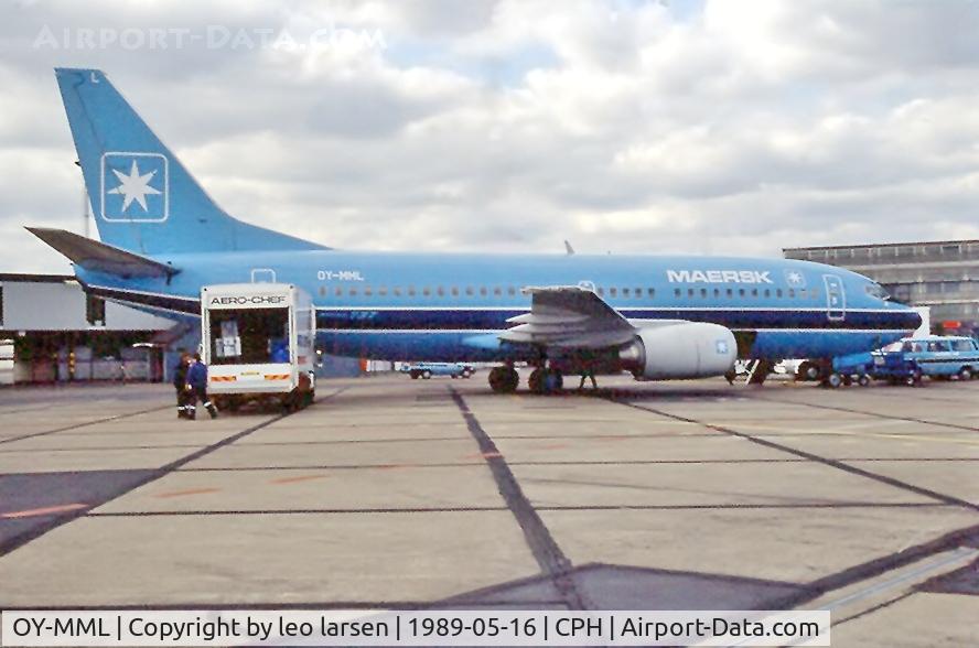OY-MML, 1985 Boeing 737-3L9 C/N 23332, Copenhagen 16.5.1989