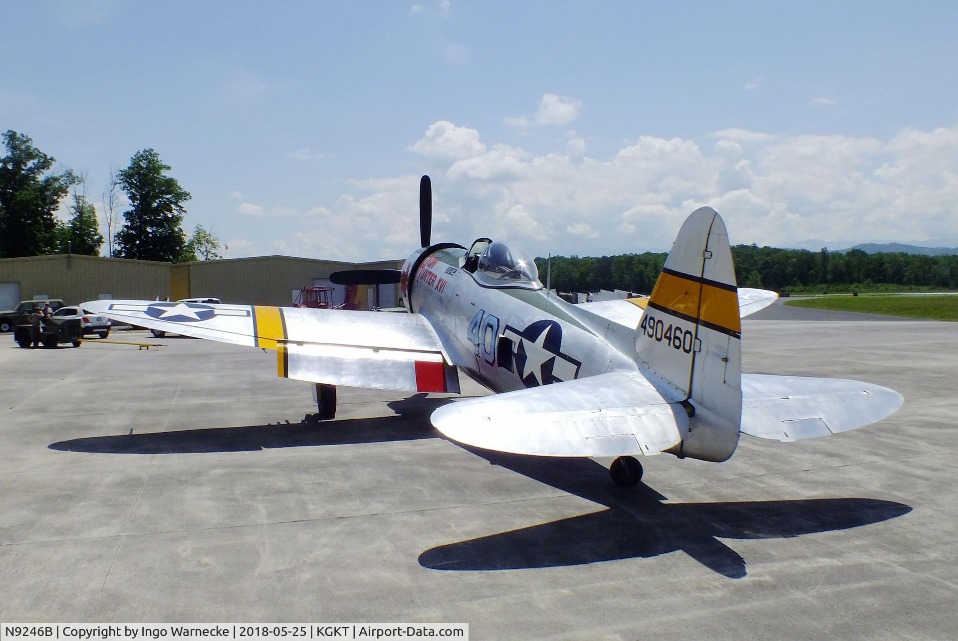 N9246B, 1944 Republic P-47D Thunderbolt C/N 339-55605, Republic P-47D Thunderbolt at the Tennessee Museum of Aviation, Sevierville TN