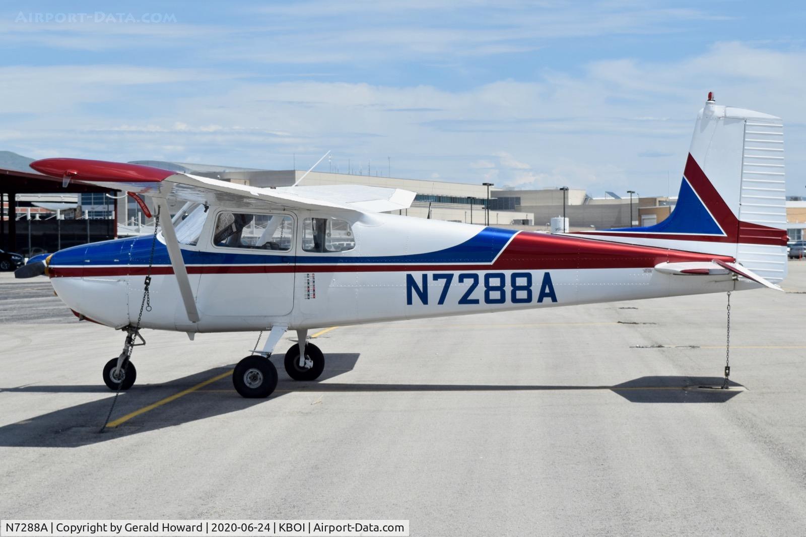 N7288A, 1956 Cessna 172 C/N 29388, Parked on north GA ramp.