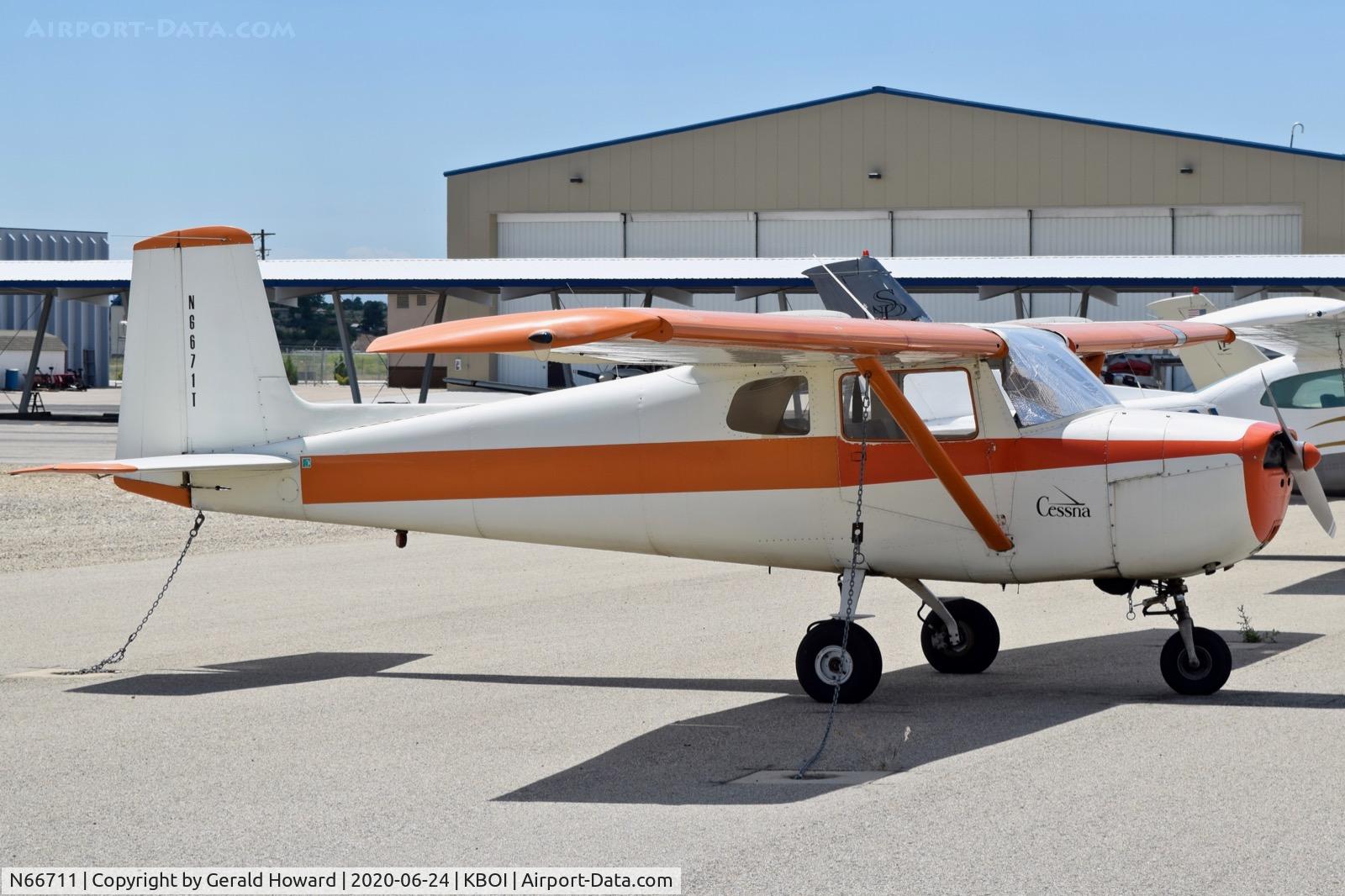 N66711, 1958 Cessna C-150 C/N UNK, Parked on south GA ramp.