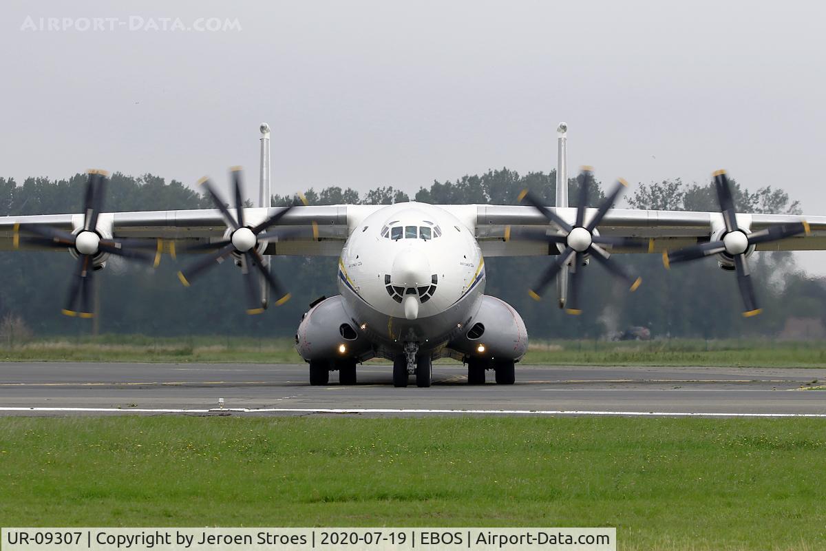 UR-09307, 1974 Antonov An-22A C/N 043481244, ebos