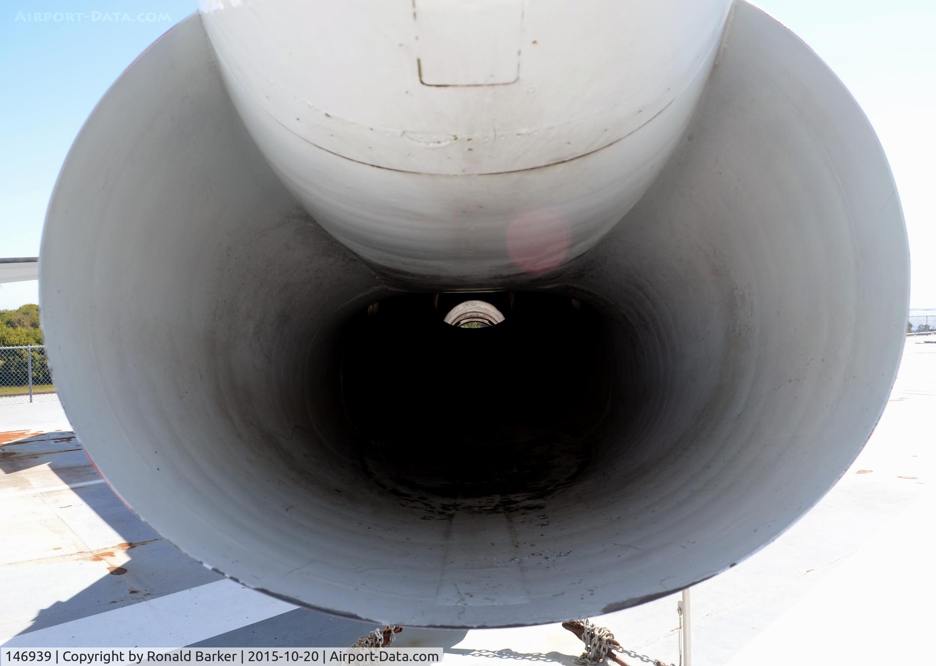 146939, Vought F8U-2 C/N 146939, Looking down the intake of an F-8K  USS Yorktown  Patriots Point