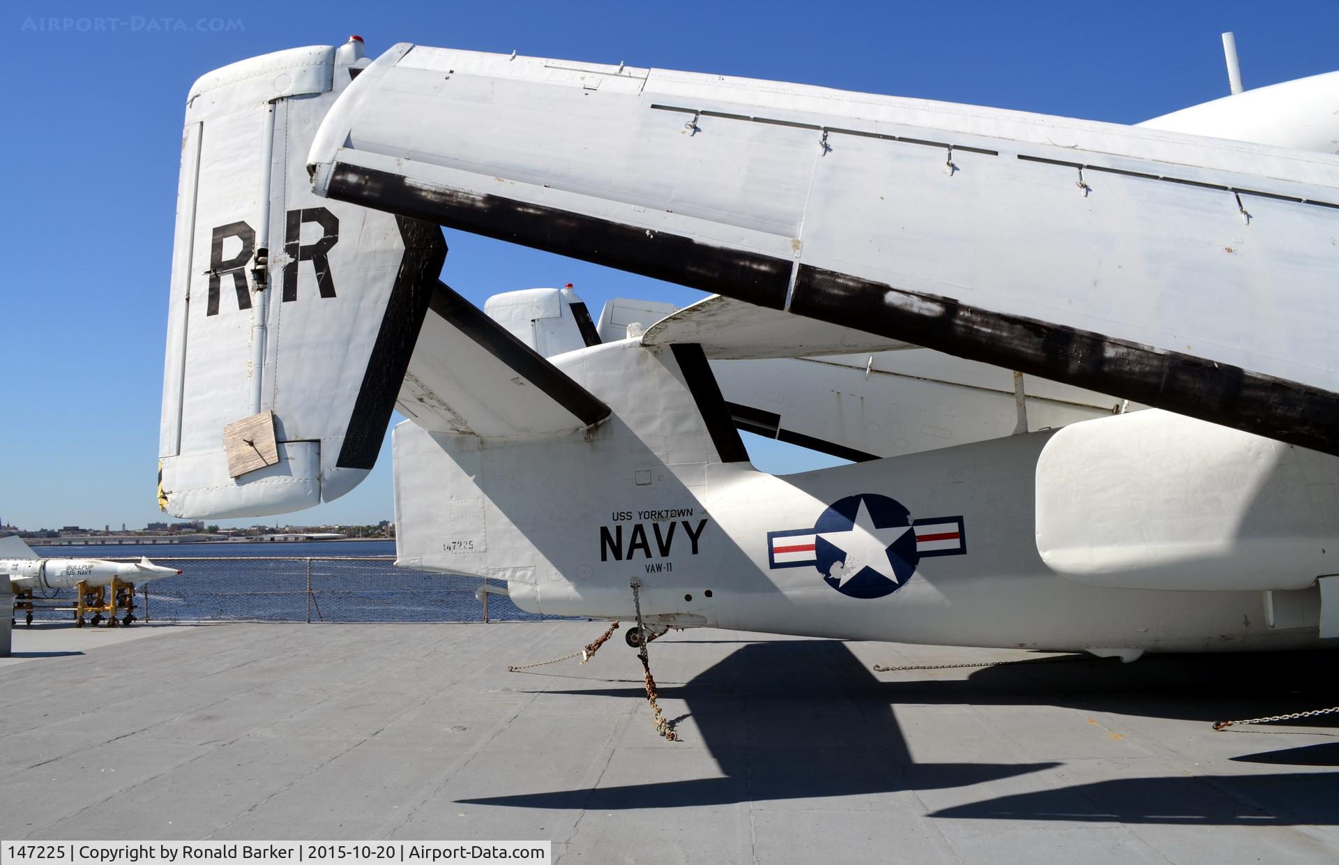 147225, Grumman E-1B Tracer (G-117) C/N 24, E-1B  USS Yorktown  Patriots Point