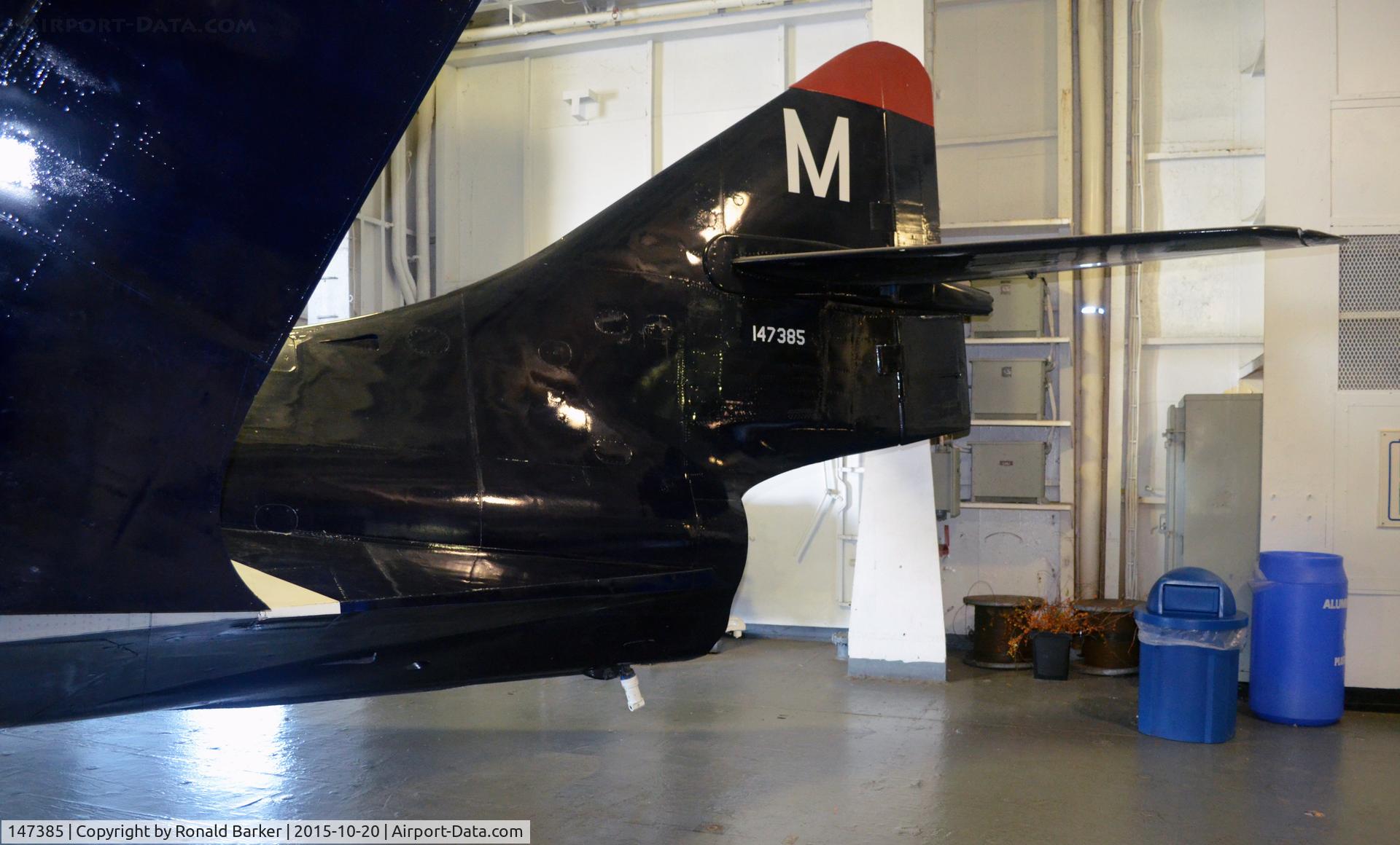 147385, Grumman F9F-8T C/N 147385, TF-9J  USS Yorktown  Patriots Point