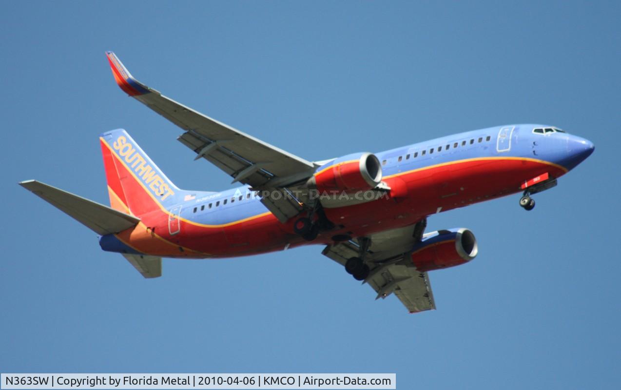 N363SW, 1993 Boeing 737-3H4 C/N 26574, MCO 2010