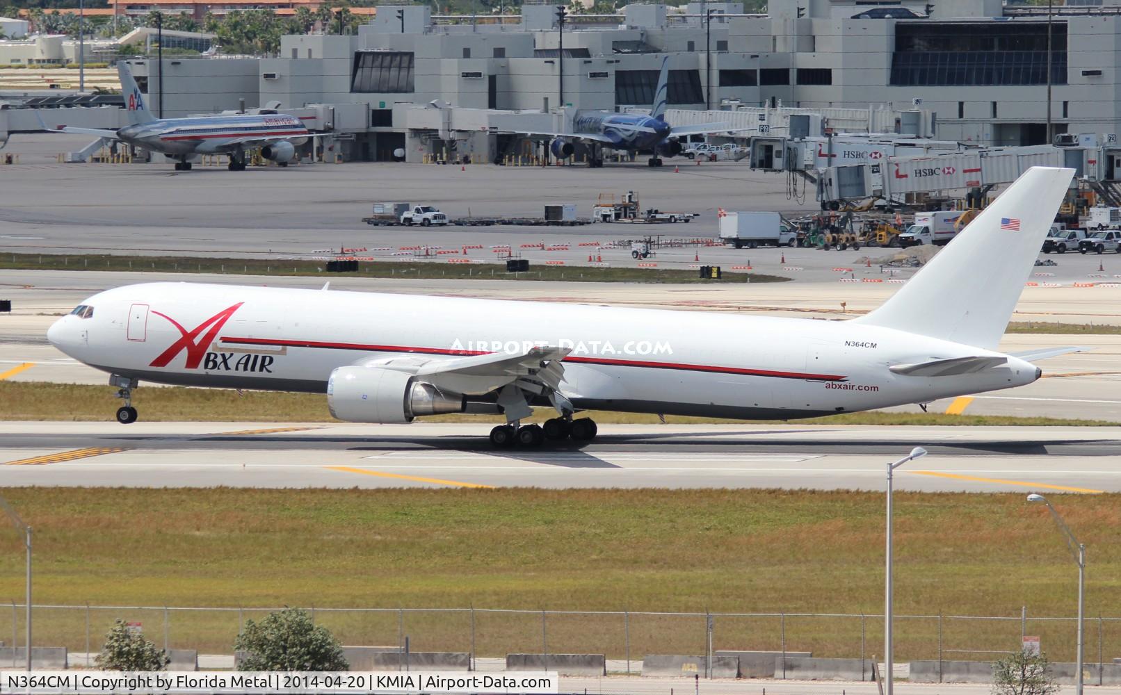 N364CM, 1989 Boeing 767-338/ER C/N 24531, MIA 2014