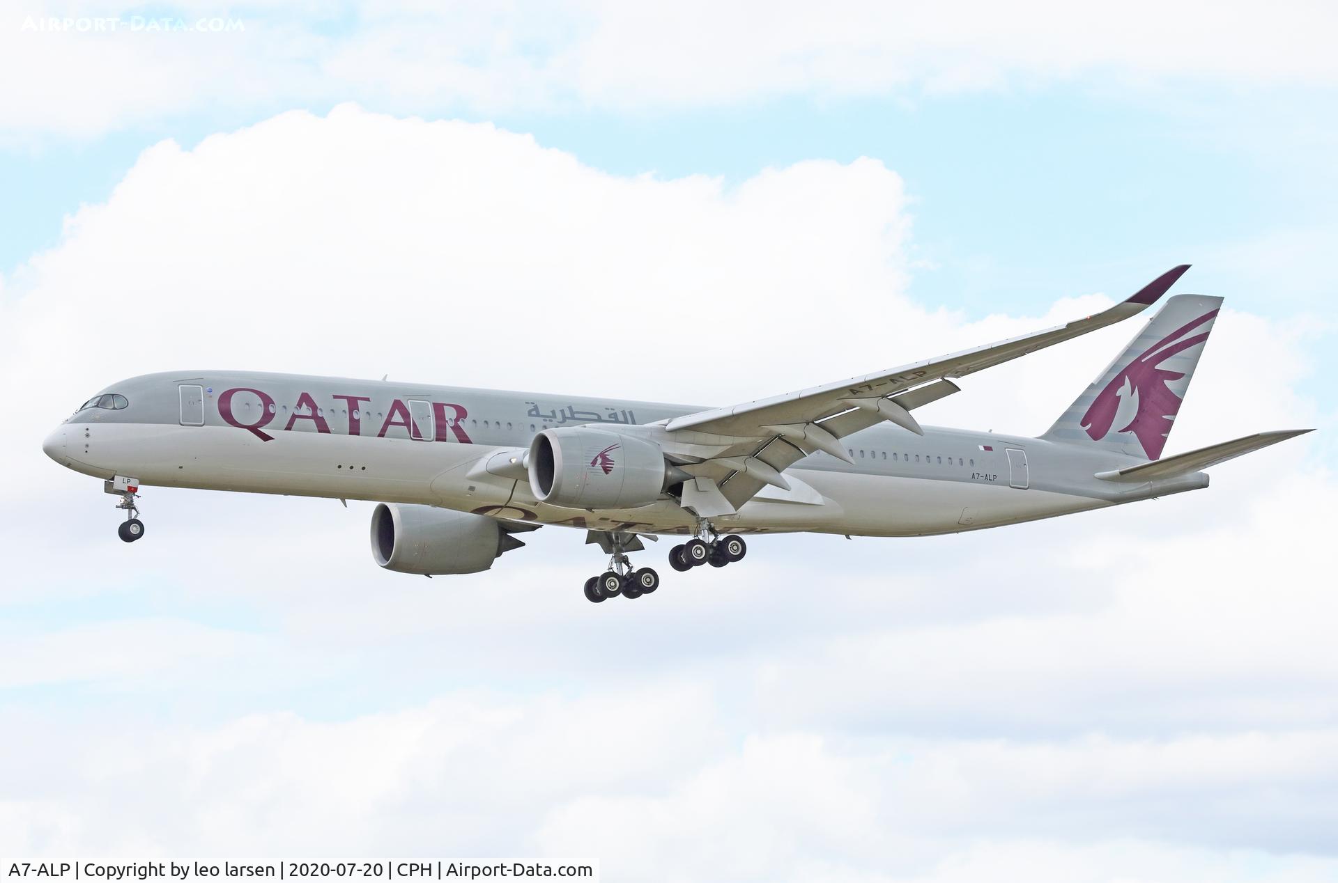 A7-ALP, 2017 Airbus A350-941 C/N 069, Copenhagen 20.7.2020