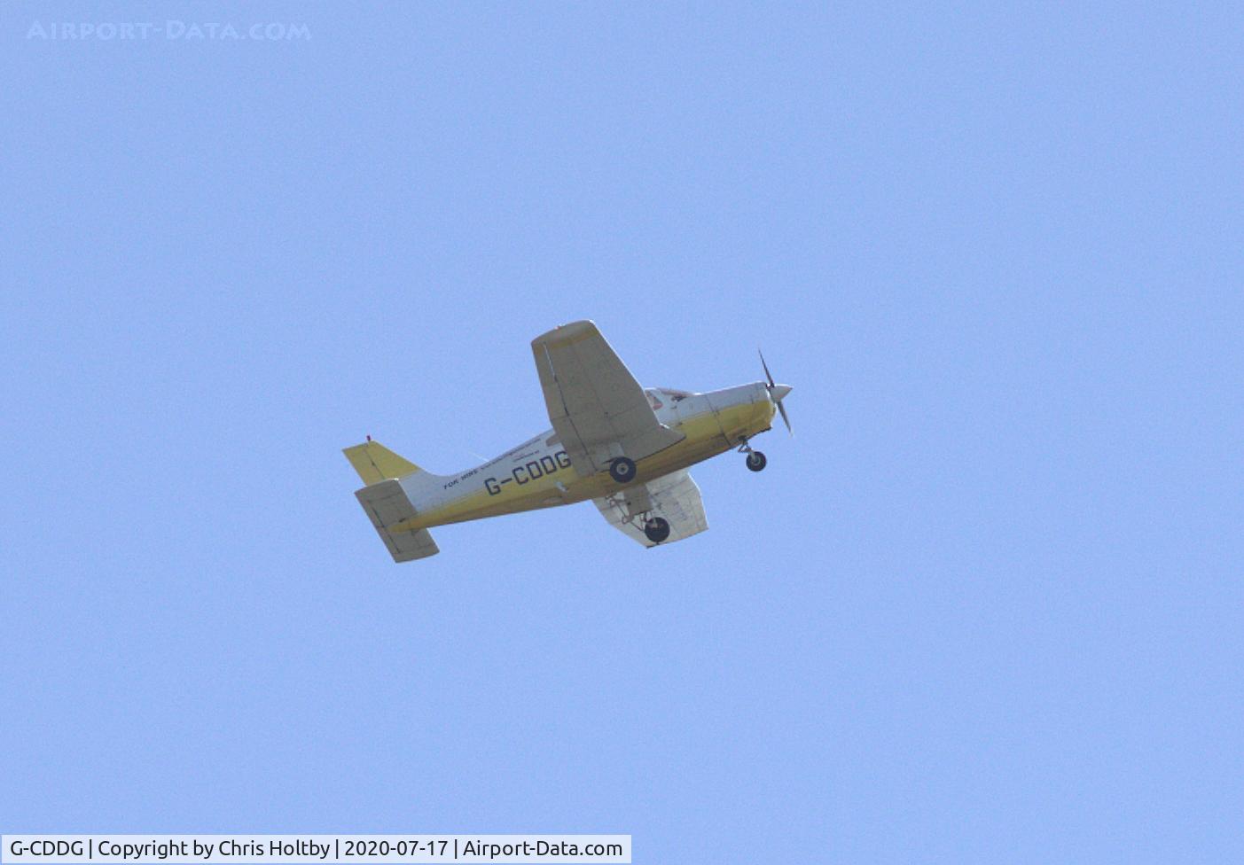 G-CDDG, 1988 Piper PA-28-161 Cherokee Warrior II C/N 2816065, Over Potters Bar, Herts