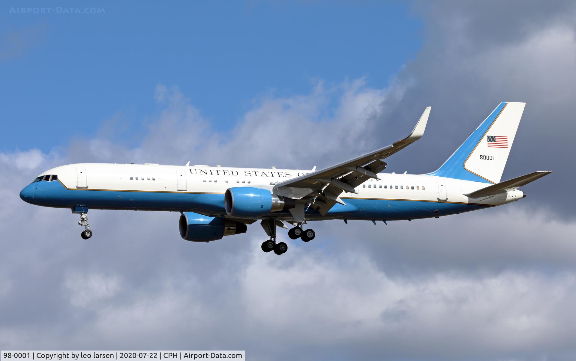 98-0001, 1998 Boeing VC-32A (757-200) C/N 29025, Copenhagen 22.7.2020 with M.R.Pompeo