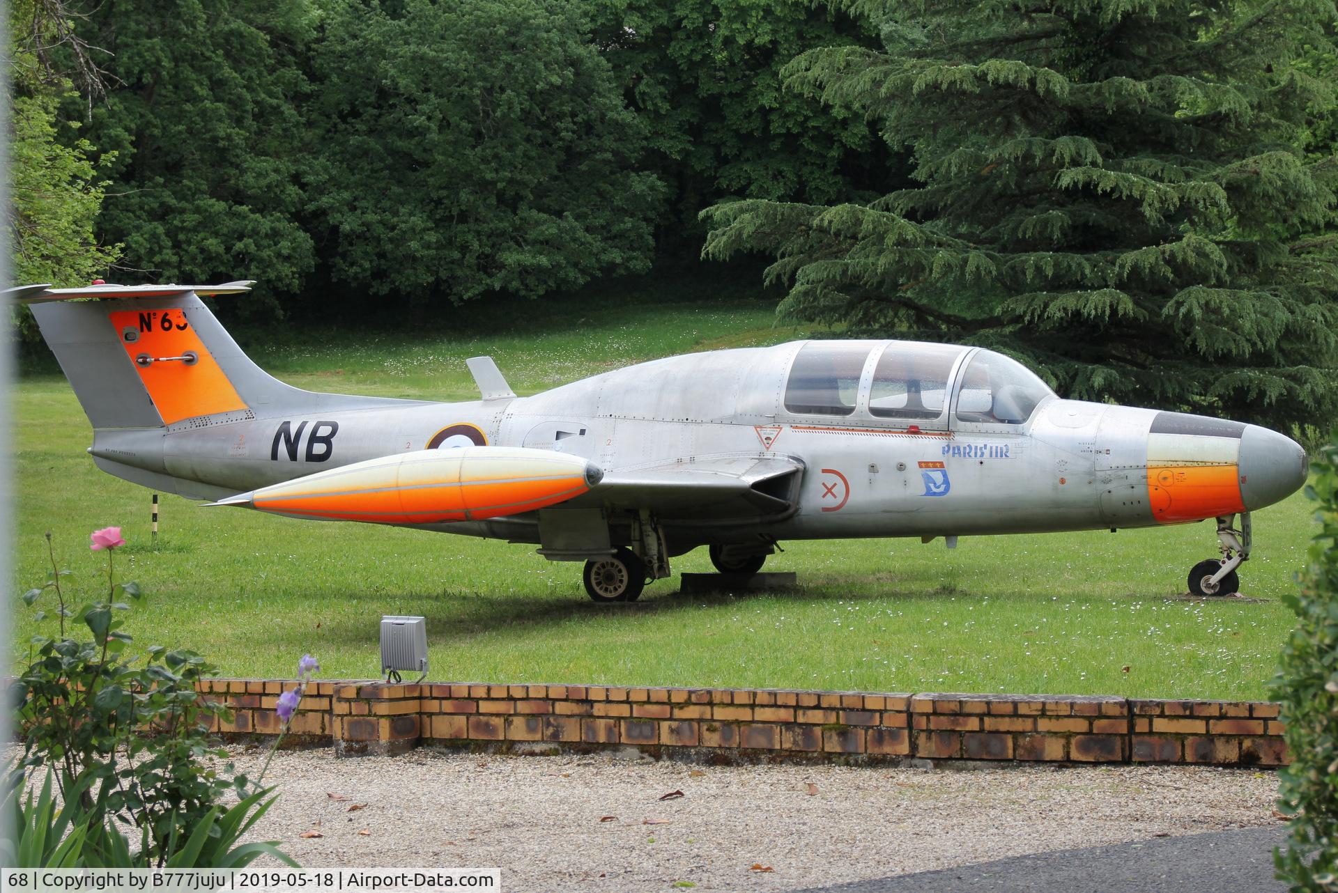 68, Morane-Saulnier MS.760B Paris II C/N 68, at Latresne school