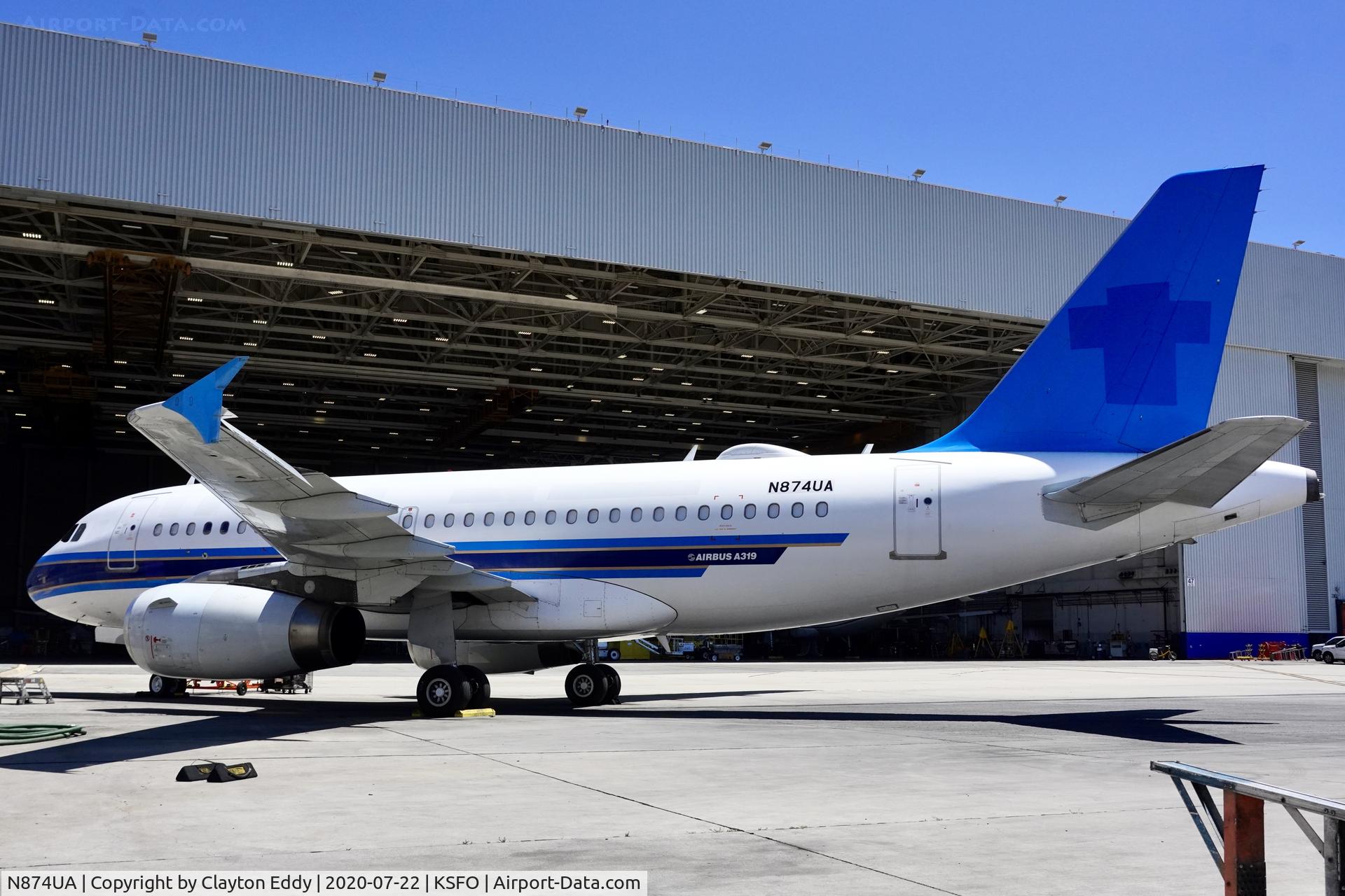 N874UA, 2003 Airbus A319-132 C/N 2008, SFO 2020.