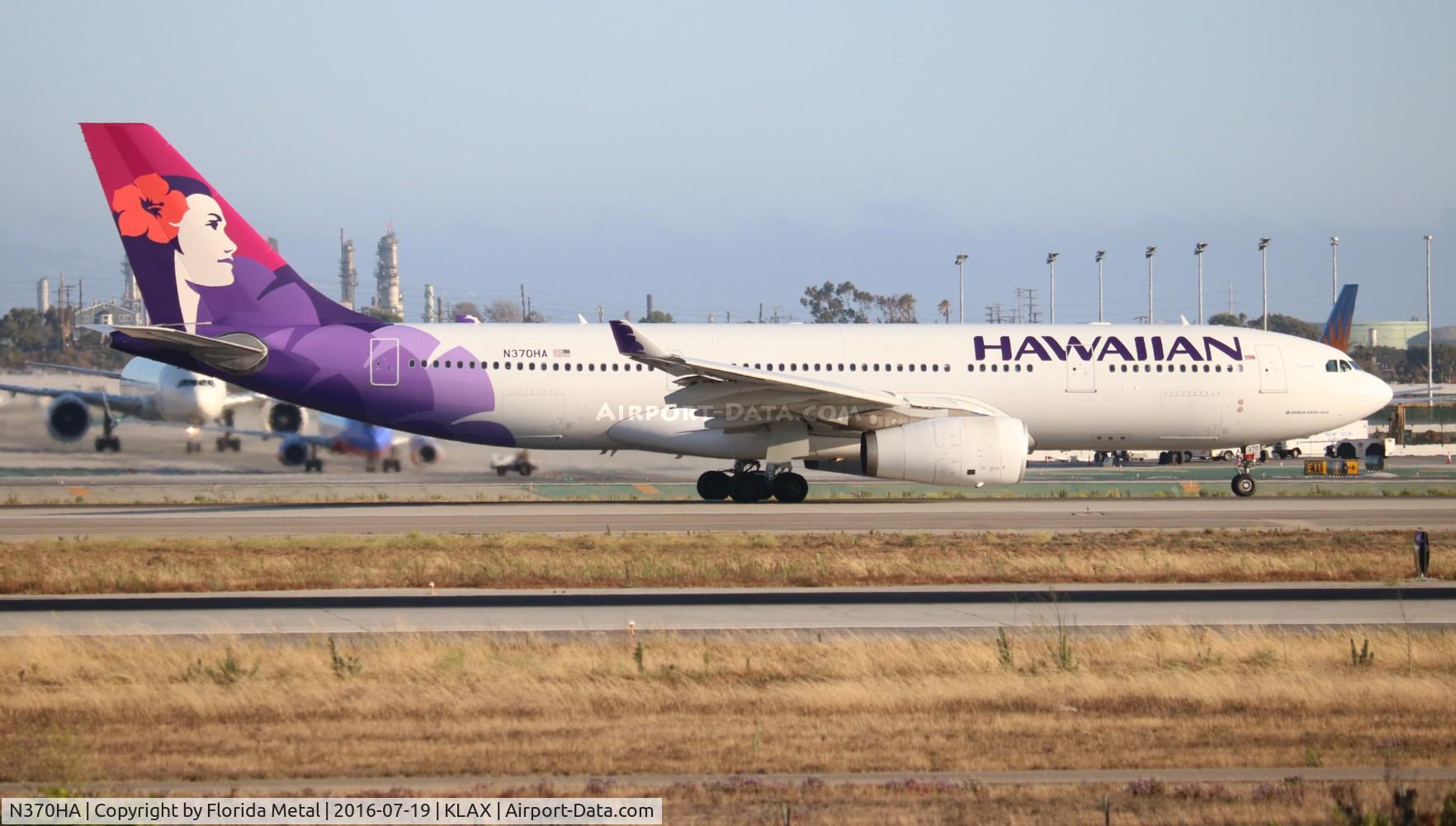 N370HA, 2014 Airbus A330-243 C/N 1511, LAX 2016