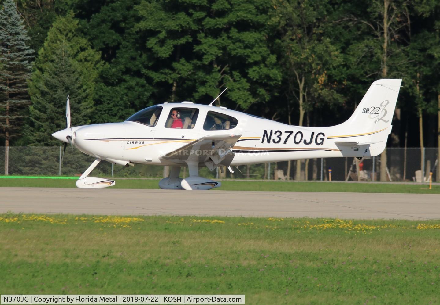 N370JG, 2004 Cirrus SR22 C/N 1123, OSH 2018
