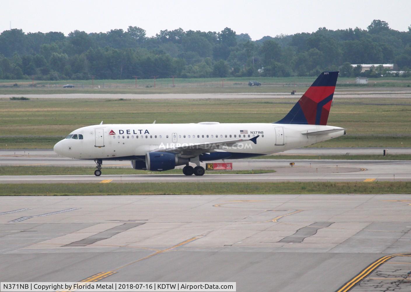 N371NB, 2003 Airbus A319-114 C/N 2095, DTW 2018