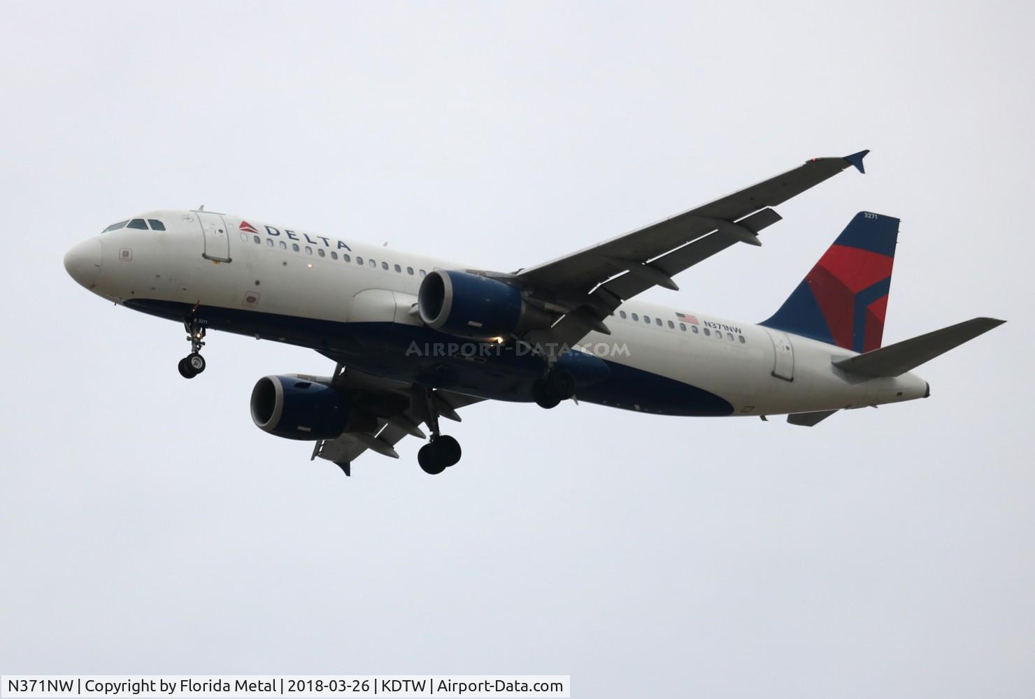 N371NW, 2001 Airbus A320-212 C/N 1535, DTW 2018