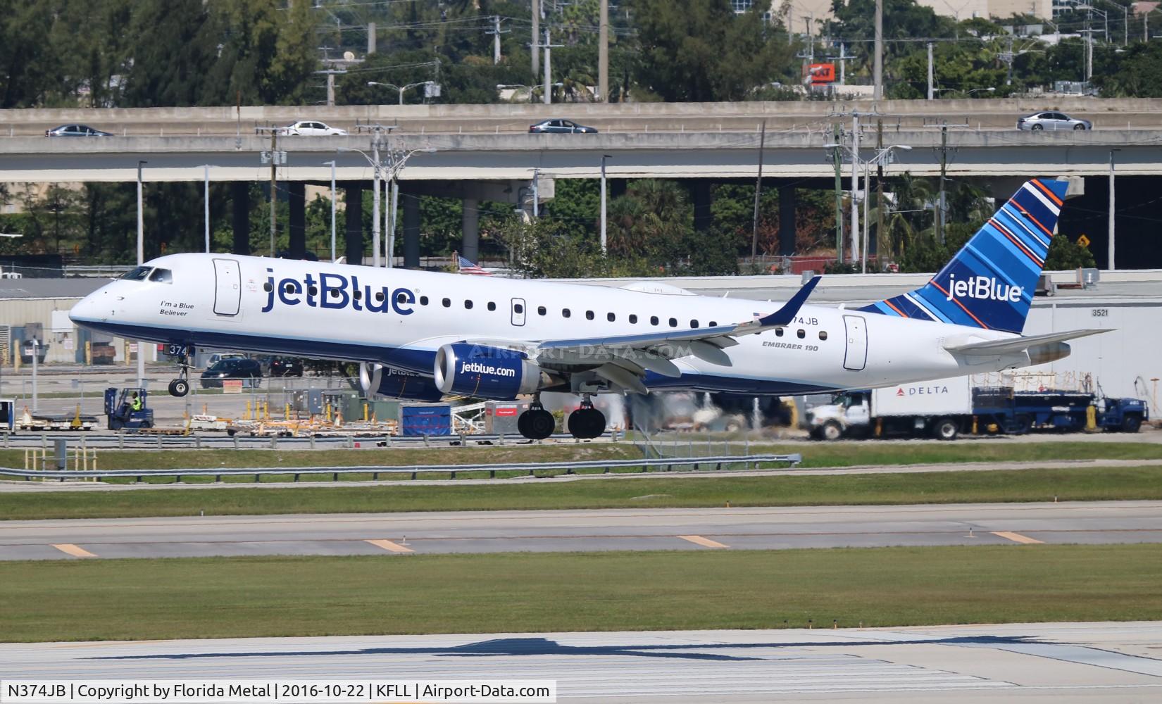N374JB, 2013 Embraer ERJ-190-100 IGW 190AR C/N 19000629, FLL 2016