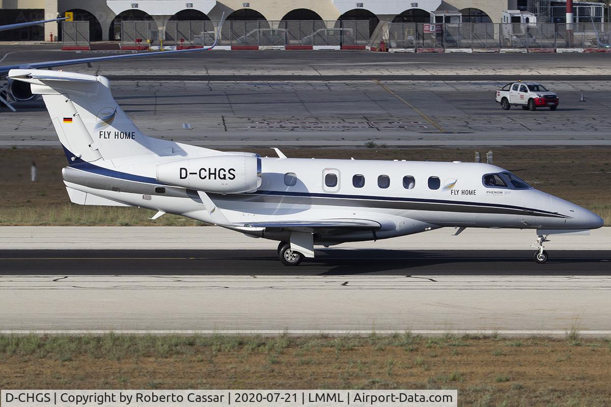 D-CHGS, 2013 Embraer EMB-505 Phenom 300 C/N 50500150, Runway 31 Backtrack
