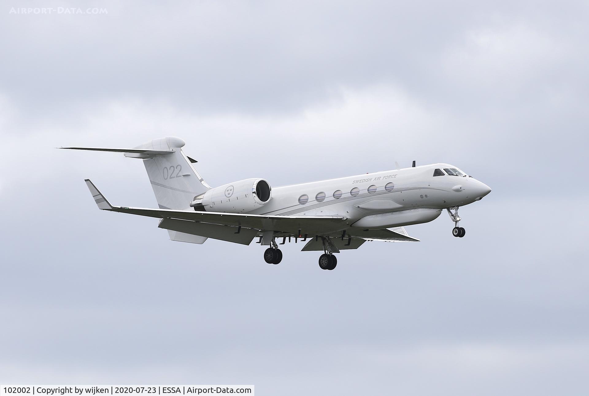 102002, 1993 Gulfstream Aerospace S.102B Korpen (G-IV) C/N 1215, RWY 01L