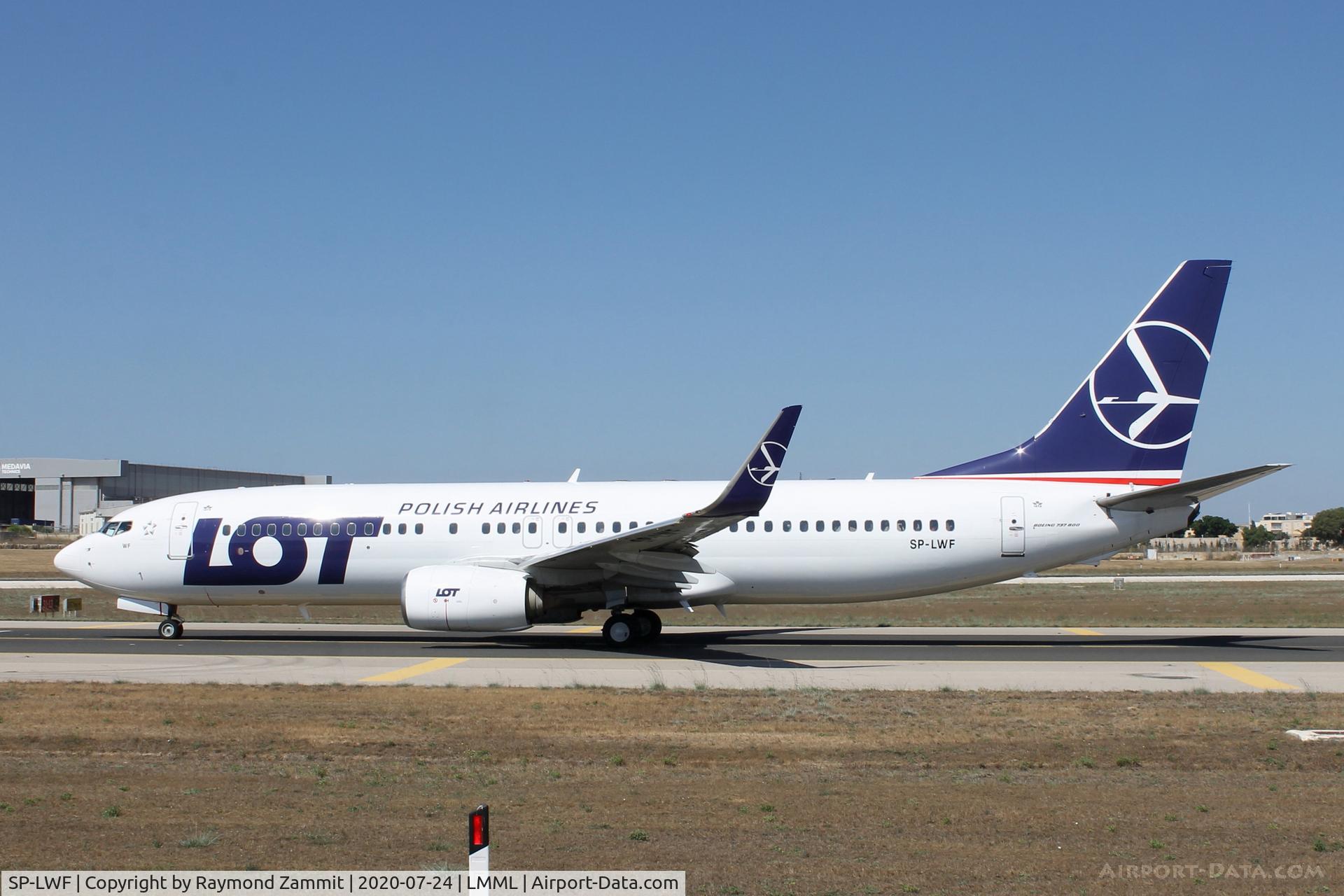 SP-LWF, 2011 Boeing 737-86N C/N 36825, B737-800 SP-LWF LOT Polish Airlines