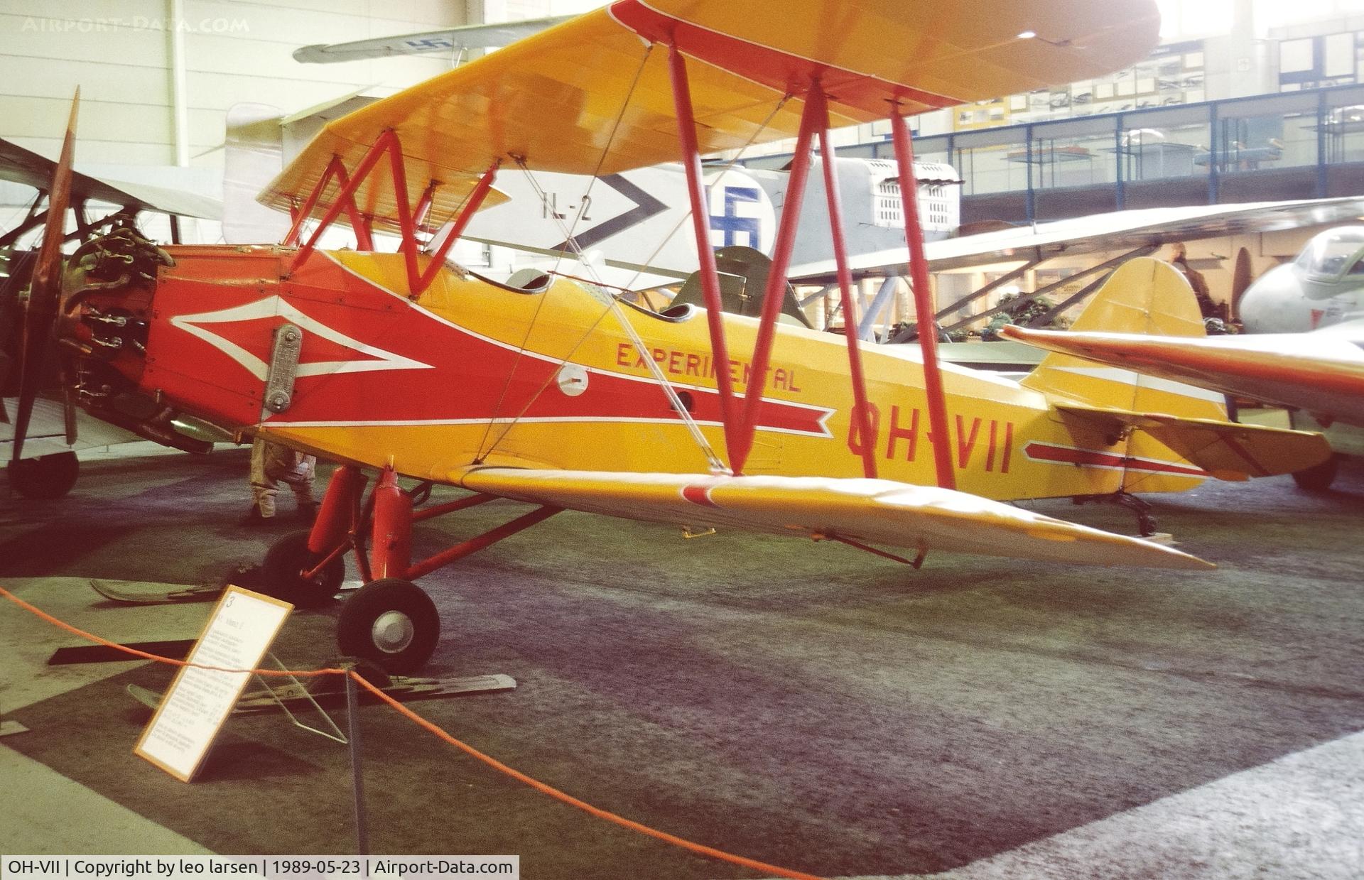 OH-VII, 1939 Valition Viima II C/N 22, Finlands Flygmuseum Helsinki Vanda 23.5.1989