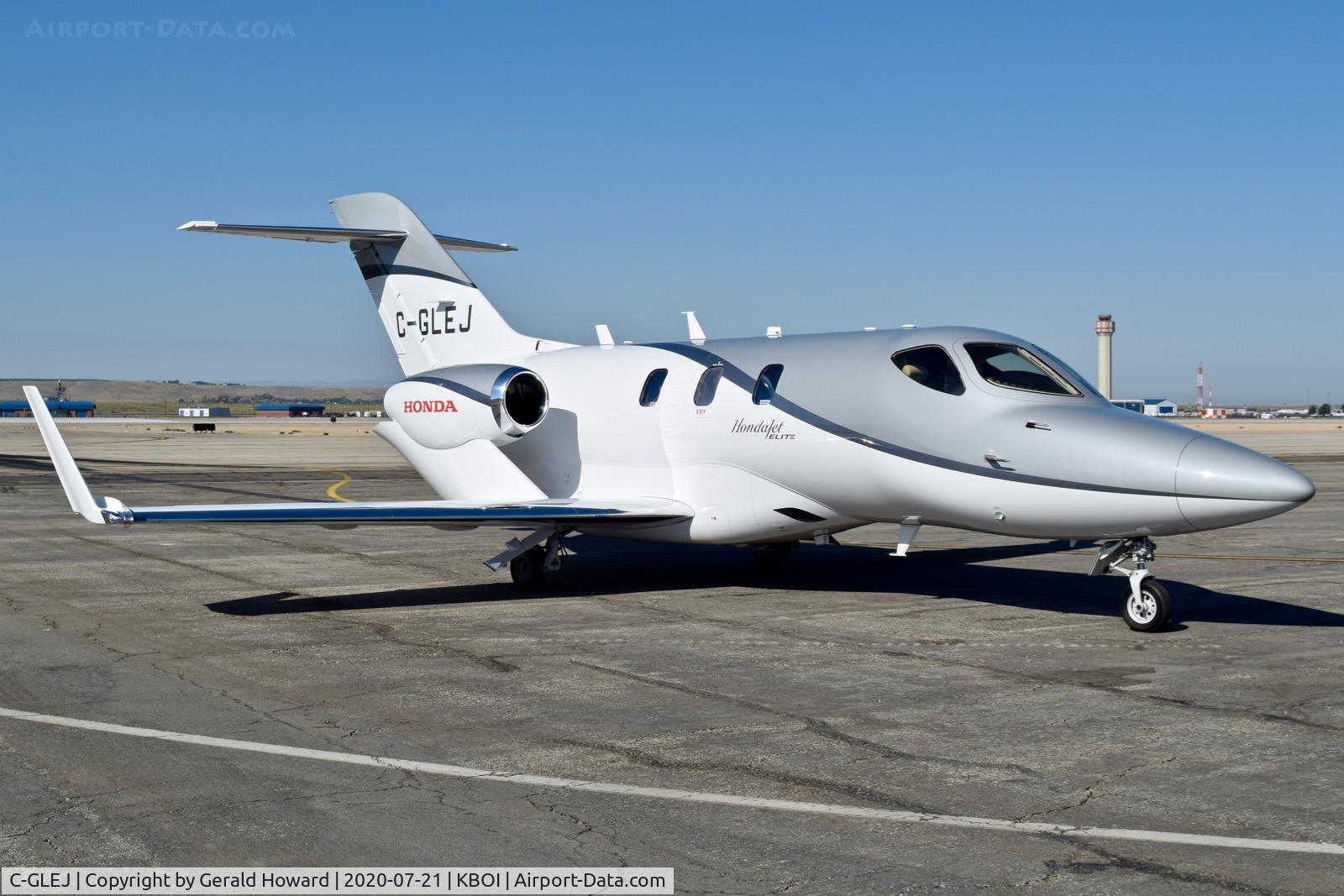 C-GLEJ, 2019 Honda HA-420 HondaJet C/N 42000148, Parked on US Customs ramp.