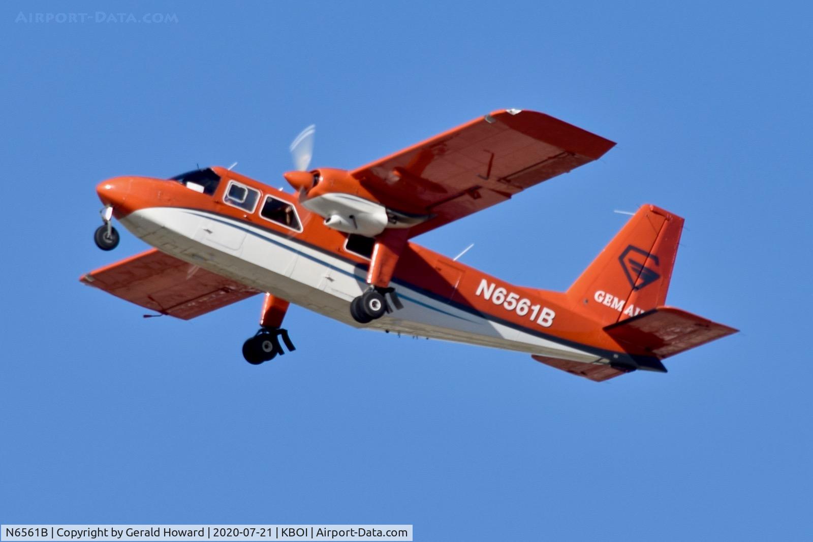 N6561B, 1976 Britten-Norman BN-2A-20 Islander C/N 520, Climb out from 10L.
