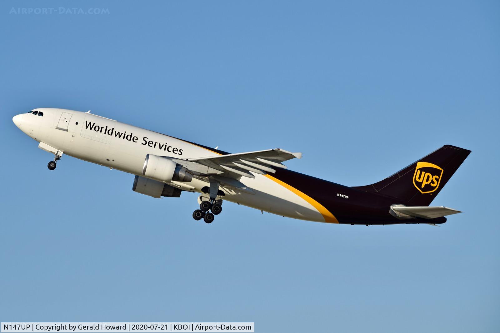 N147UP, 2003 Airbus A300F4-622R C/N 830, Climb out from 10R.