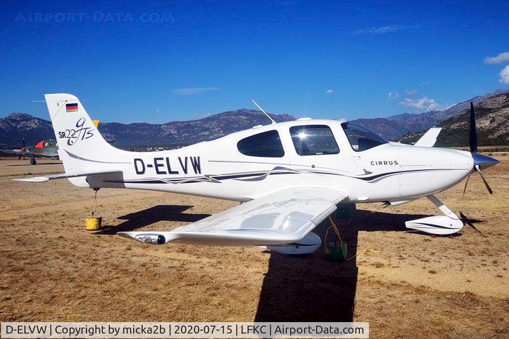 D-ELVW, Cirrus SR-22 GTS C/N 1702, Parked