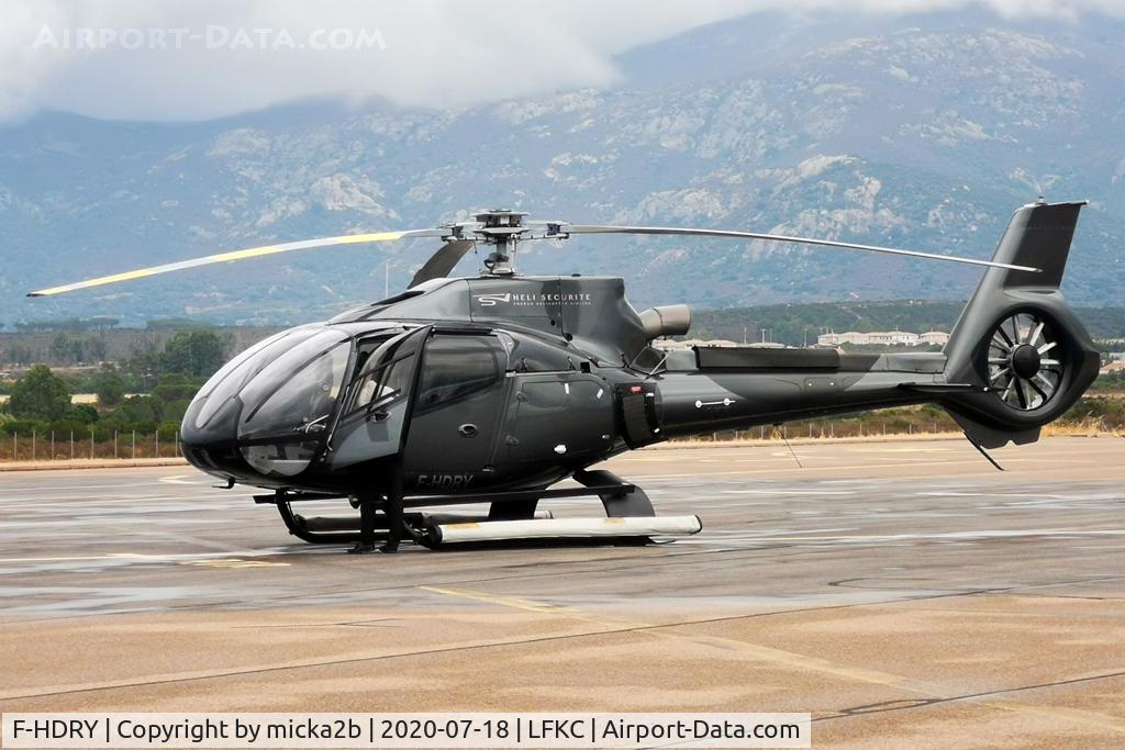 F-HDRY, 2008 Eurocopter EC-130B-4 (AS-350B-4) C/N 4495, Parked