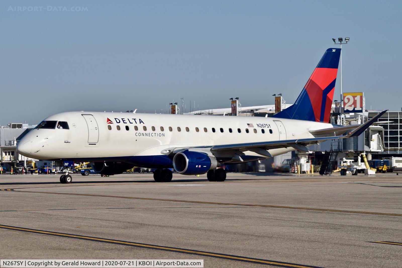 N267SY, 2018 Embraer ERJ-175LL (ERJ-170-200LL) C/N 17000722, Taxi from the gate.