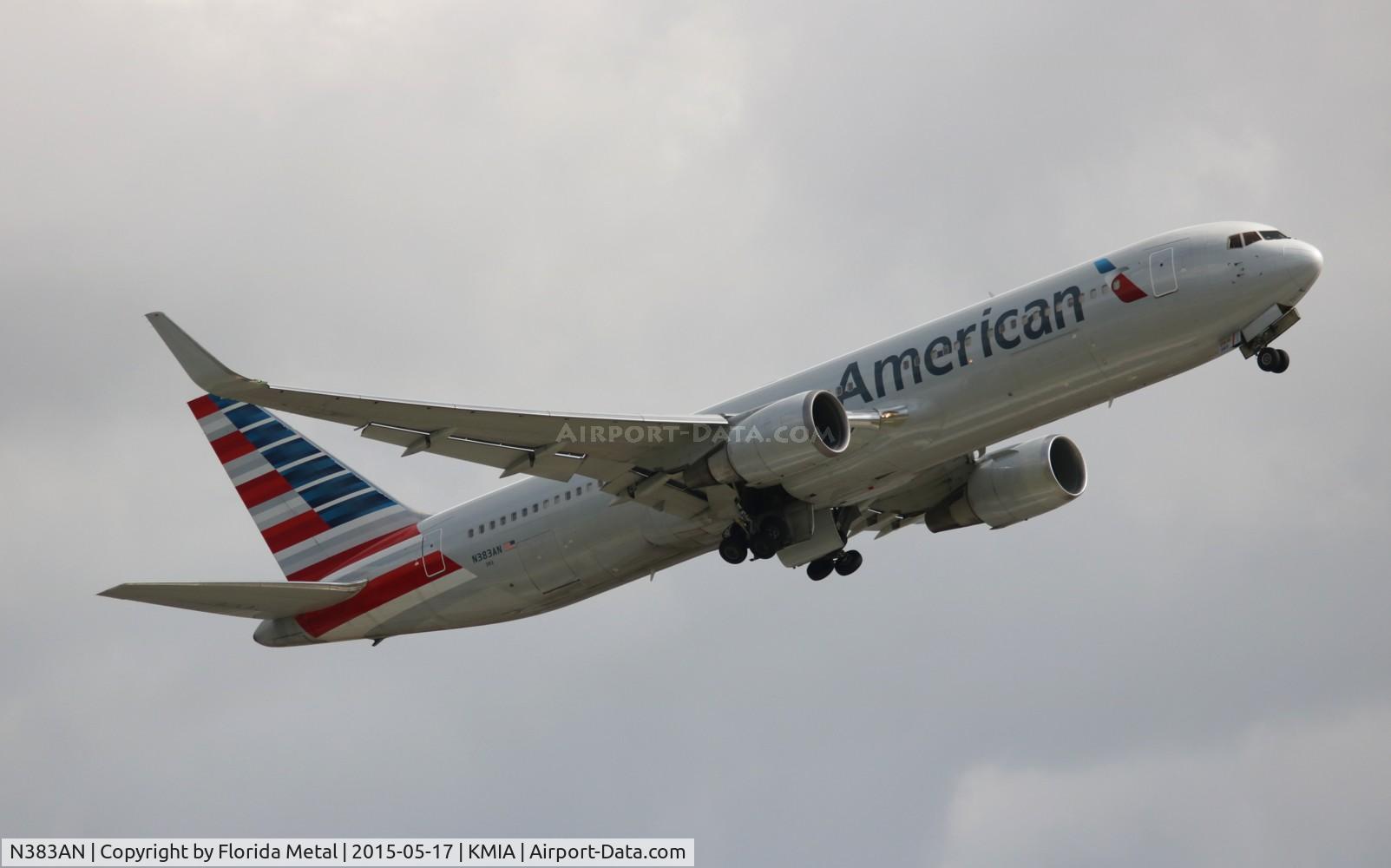 N383AN, 1993 Boeing 767-323 C/N 26995, MIA 2015