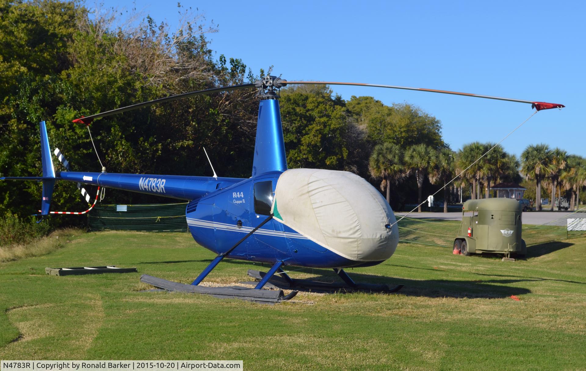 N4783R, 2004 Robinson R44 Clipper II C/N 10584, R-44  Patriots Point