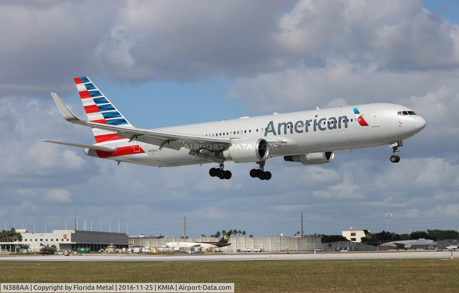 N388AA, 1994 Boeing 767-323 C/N 27448, MIA 2016