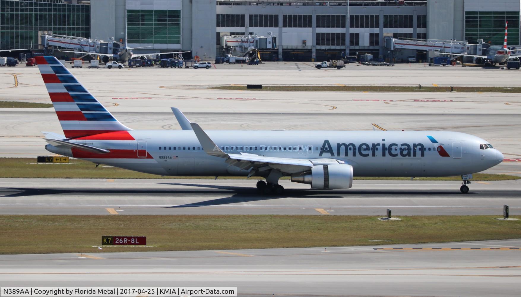 N389AA, 1994 Boeing 767-323 C/N 27449, MIA 2017