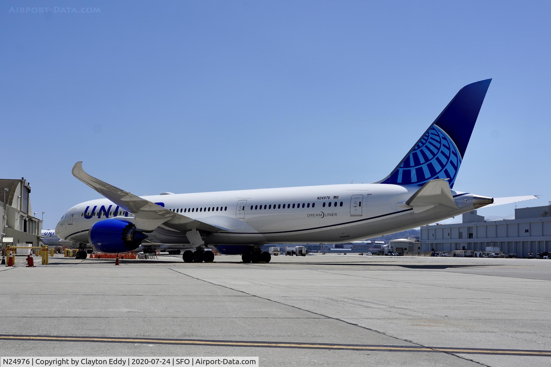 N24976, 2020 Boeing 787-9 Dreamliner Dreamliner C/N 66135, SFO 2020.