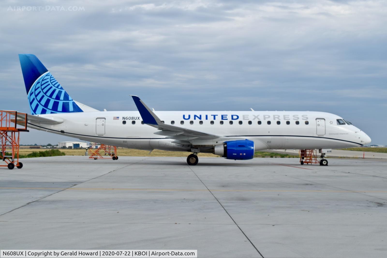 N608UX, 2019 Embraer 175LR (ERJ-170-200LR) C/N 17000806, Parked on the Skywest maintenance ramp.