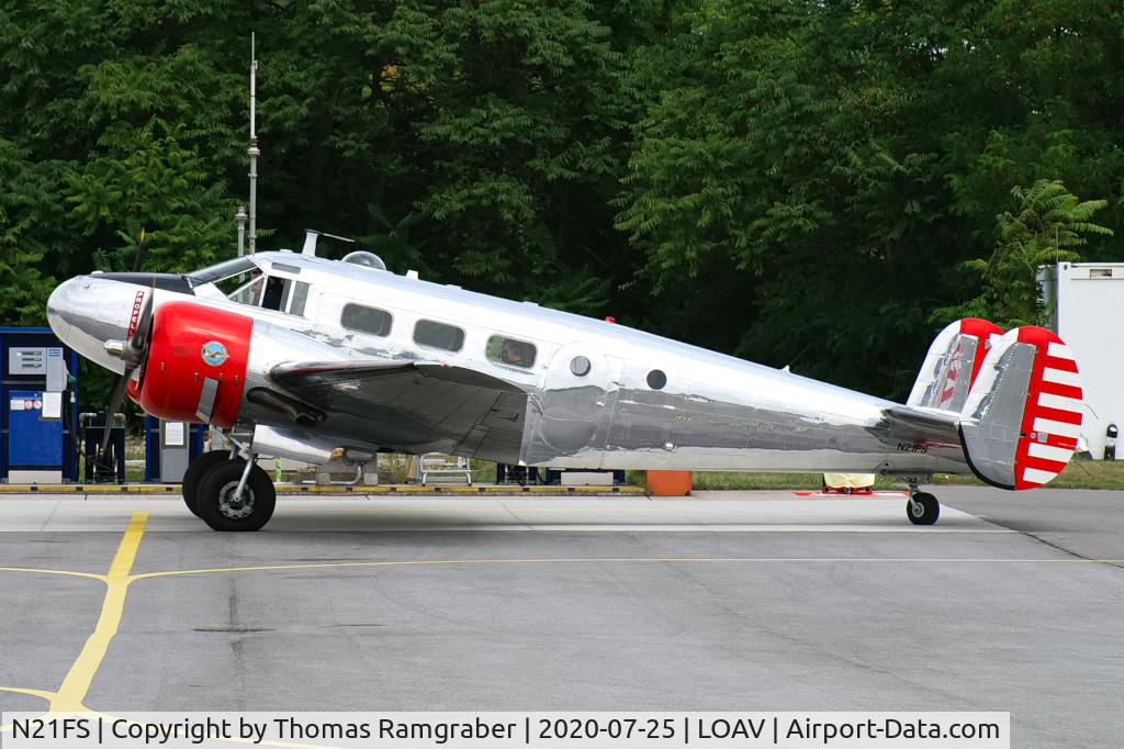 N21FS, 1952 Beech Expeditor 3NM C/N CA-138, private Beech 18
