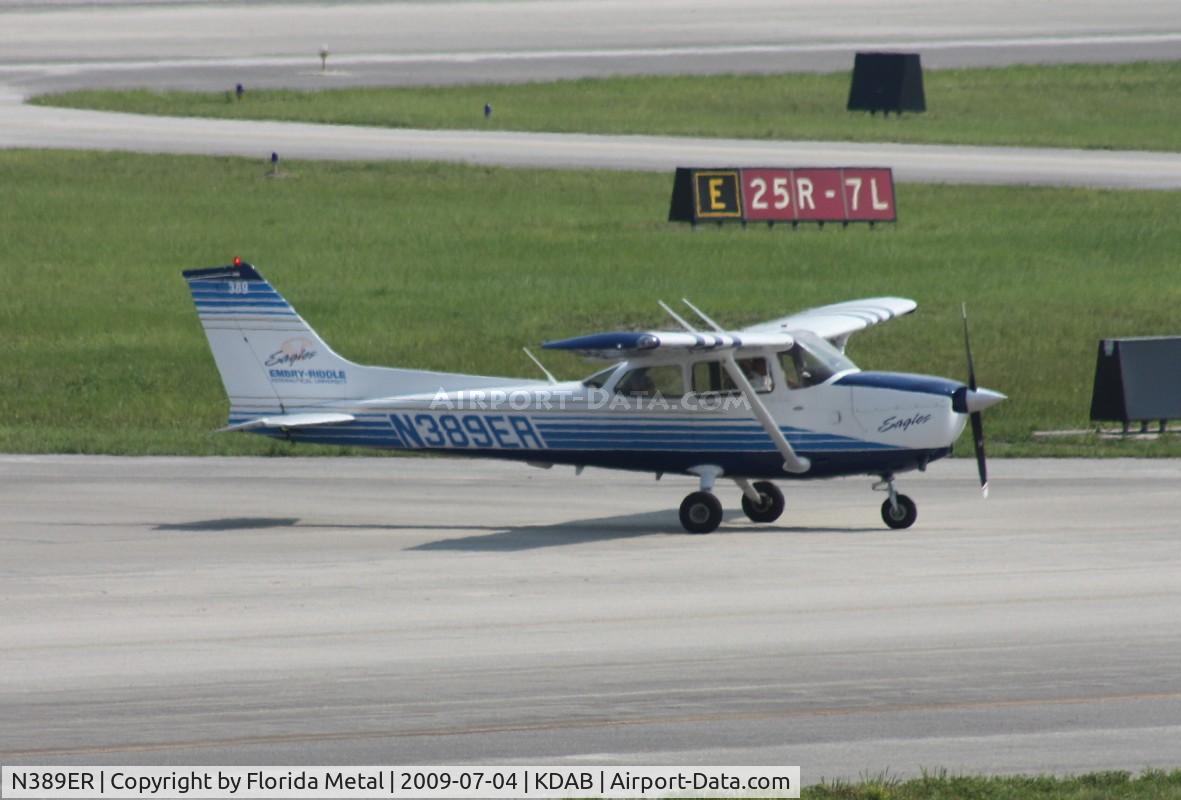 N389ER, 2007 Cessna 172S C/N 172S10489, DAB 2009
