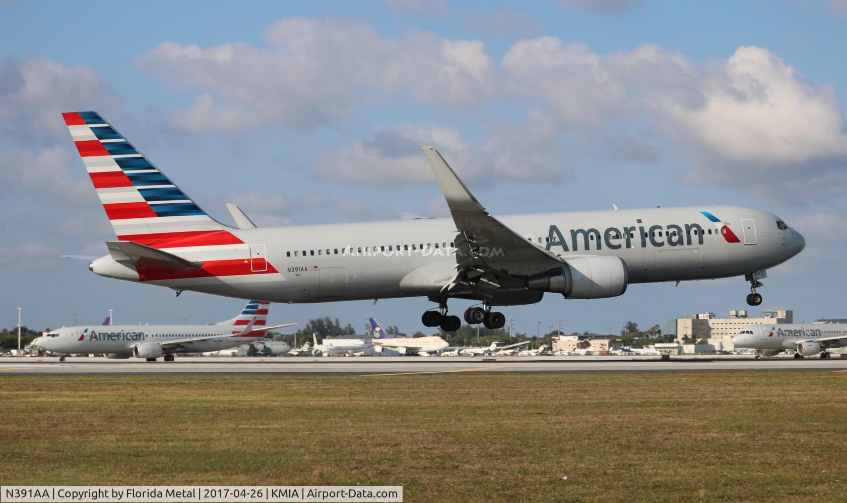 N391AA, 1995 Boeing 767-323 C/N 27451, MIA 2017