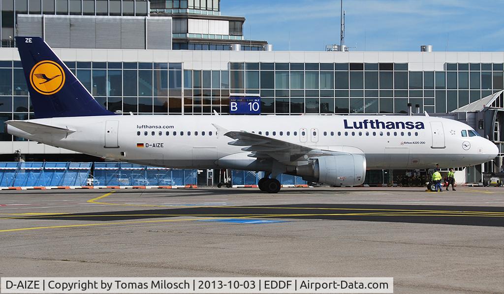 D-AIZE, 2010 Airbus A320-214 C/N 4261, 