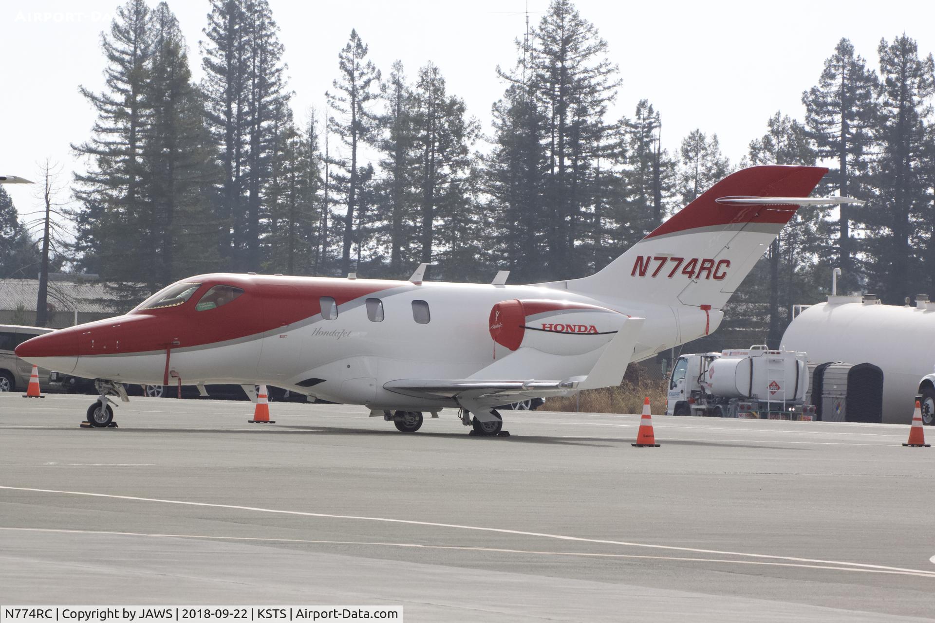 N774RC, 2016 Honda HA-420 HondaJet C/N 42000020, N774RC Honda HA-420 HondaJet at KSTS 9/22/2018
