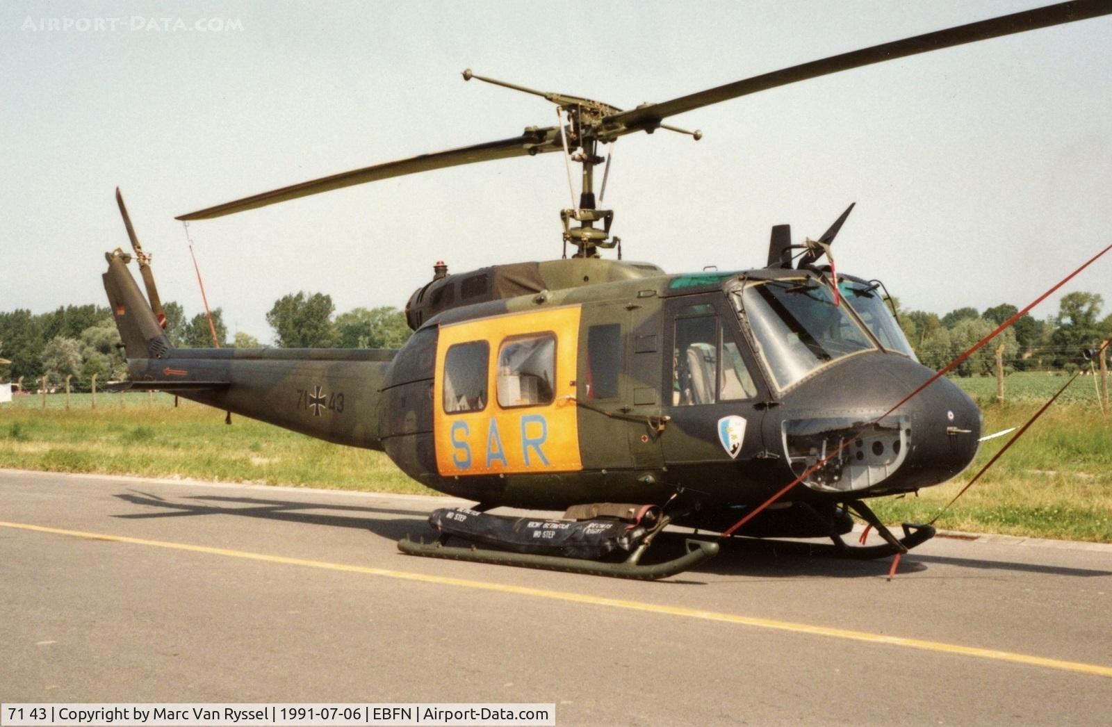 71 43, Bell (Dornier) UH-1D Iroquois (205) C/N 8203, Koksijde Airshow 1991.