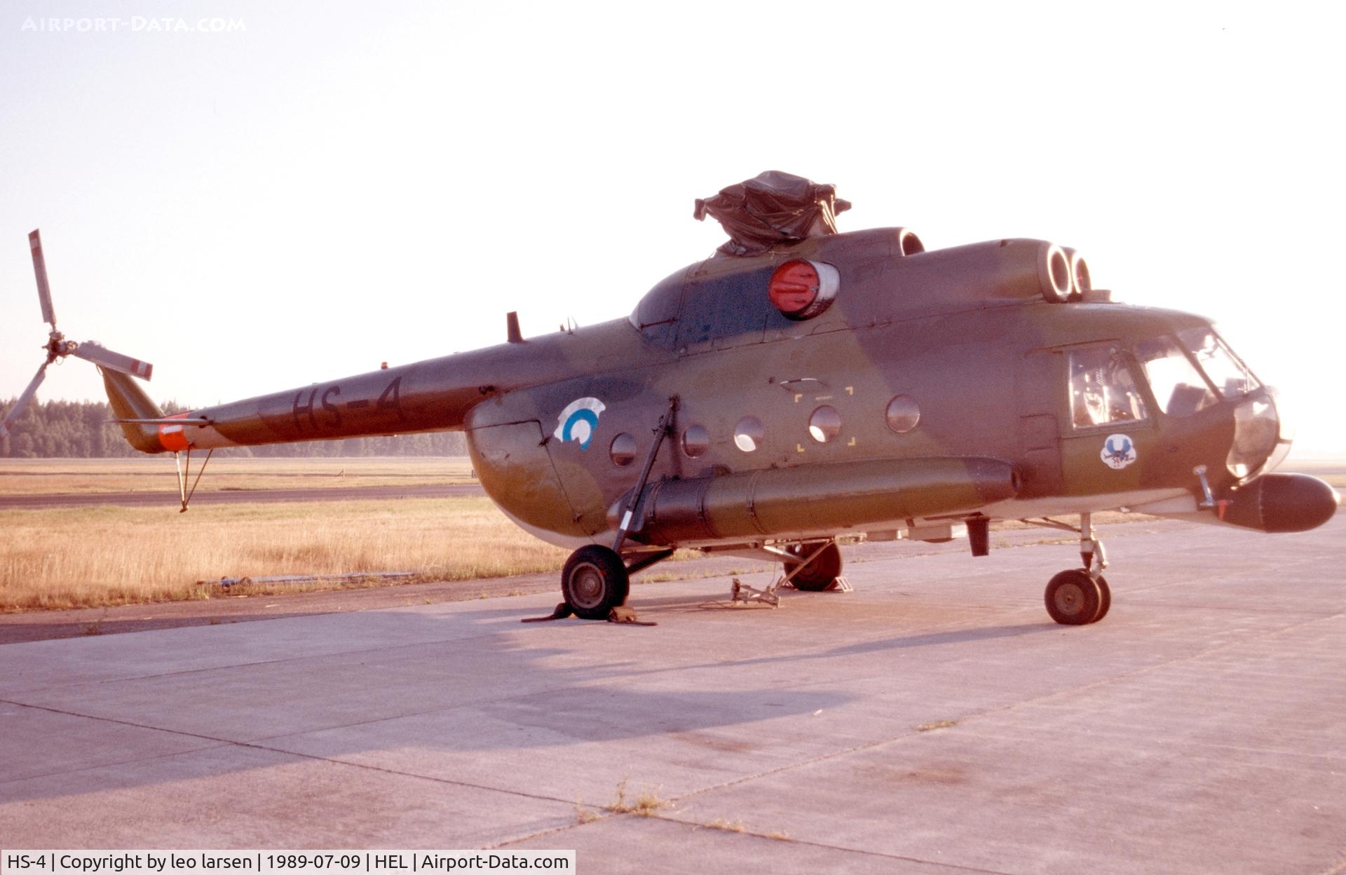 HS-4, 1974 Mil Mi-8T Hip C/N 13304, Helsinki 9.7.1989