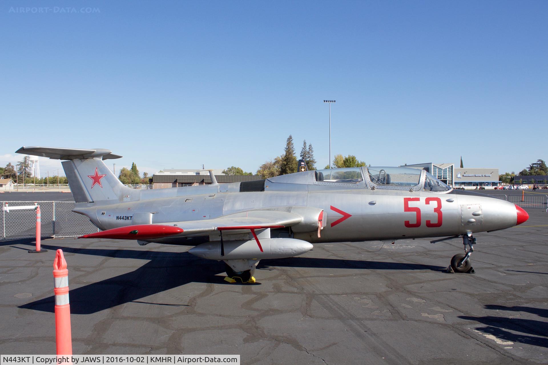 N443KT, 1968 Aero L-29C Delfin C/N 892876, N443KT Aero L29 Delphin at KMHR