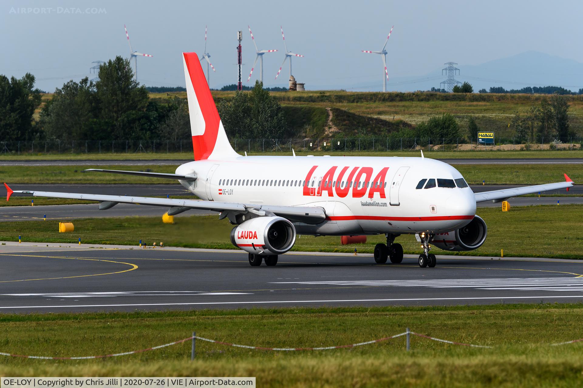 OE-LOY, 2003 Airbus A320-232 C/N 2161, Laudamotion