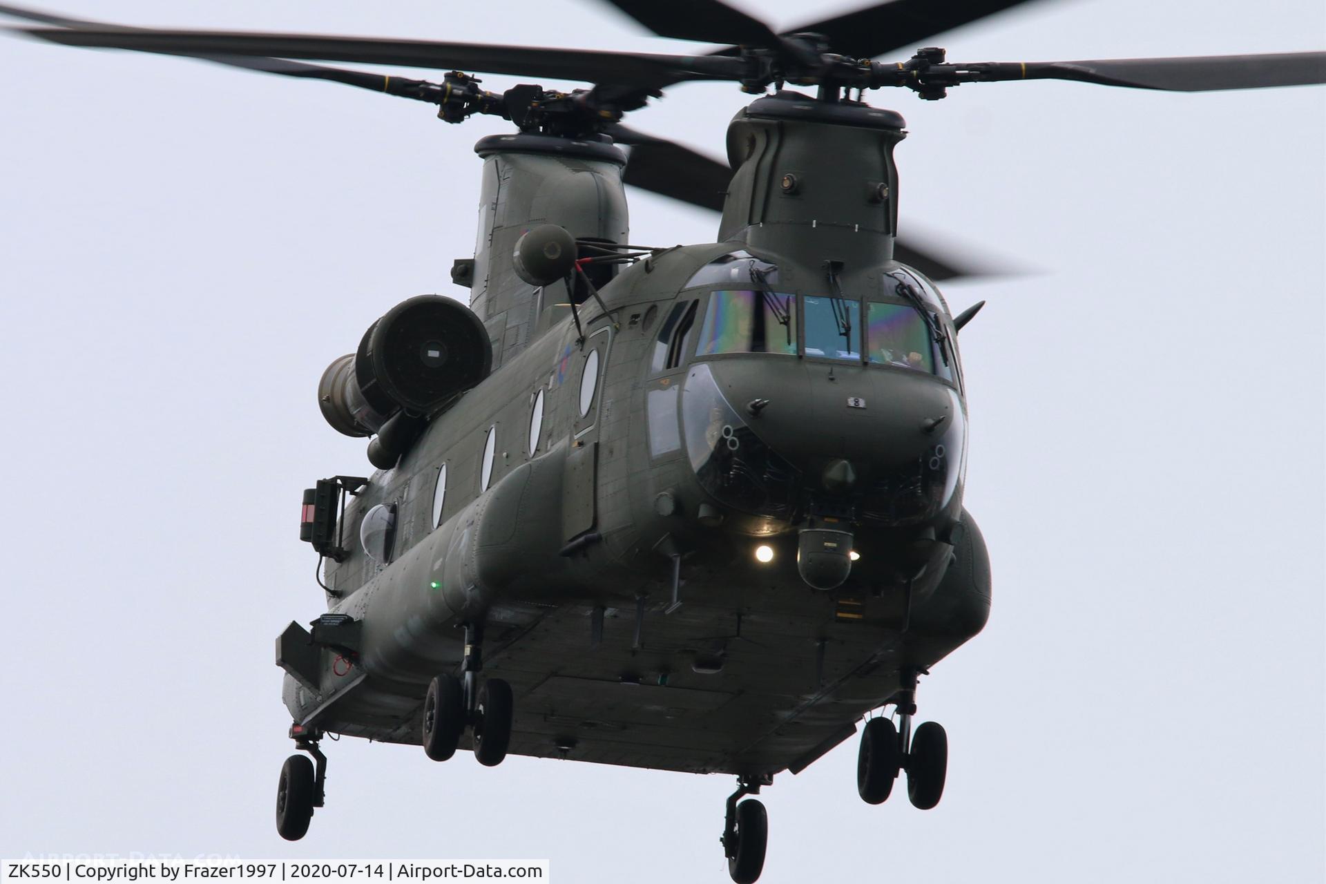 ZK550, 2013 Boeing Chinook HC.6 C/N M7701, On local ops as LIFTER flight.