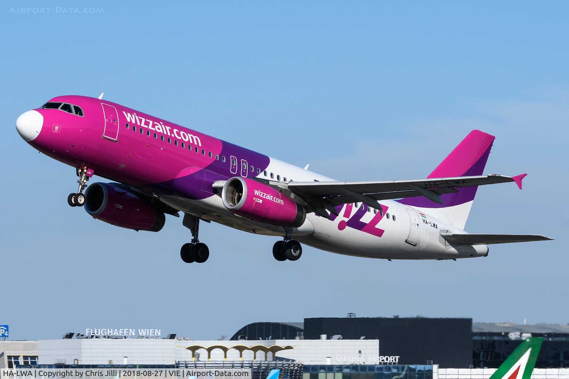 HA-LWA, 2010 Airbus A320-232 C/N 4223, Wizzair