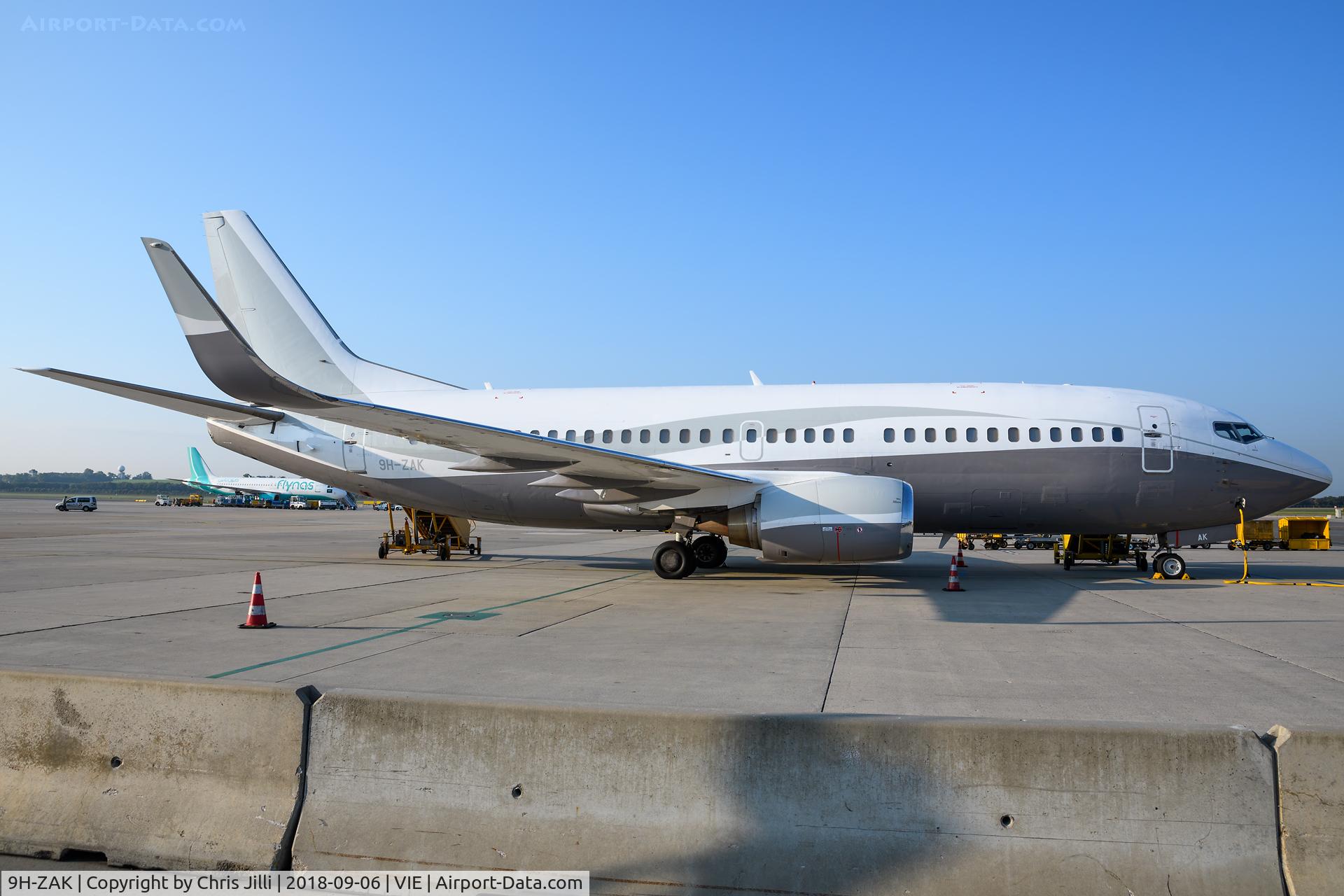 9H-ZAK, 1990 Boeing 737-3Y0 C/N 24678, Maleth Aero
