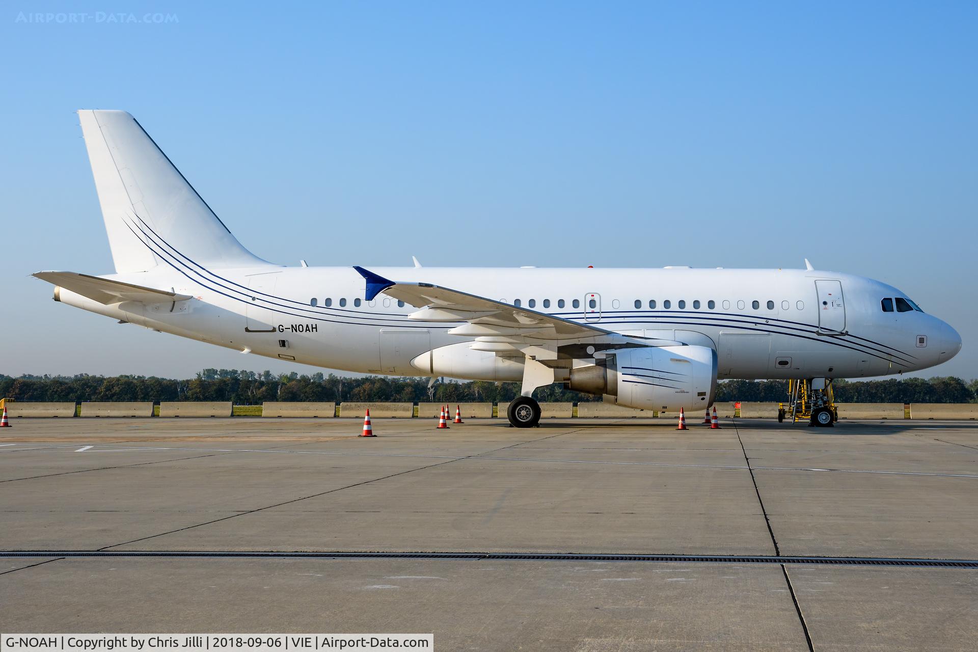 G-NOAH, 2009 Airbus A319-115CJ C/N 3826, Private
